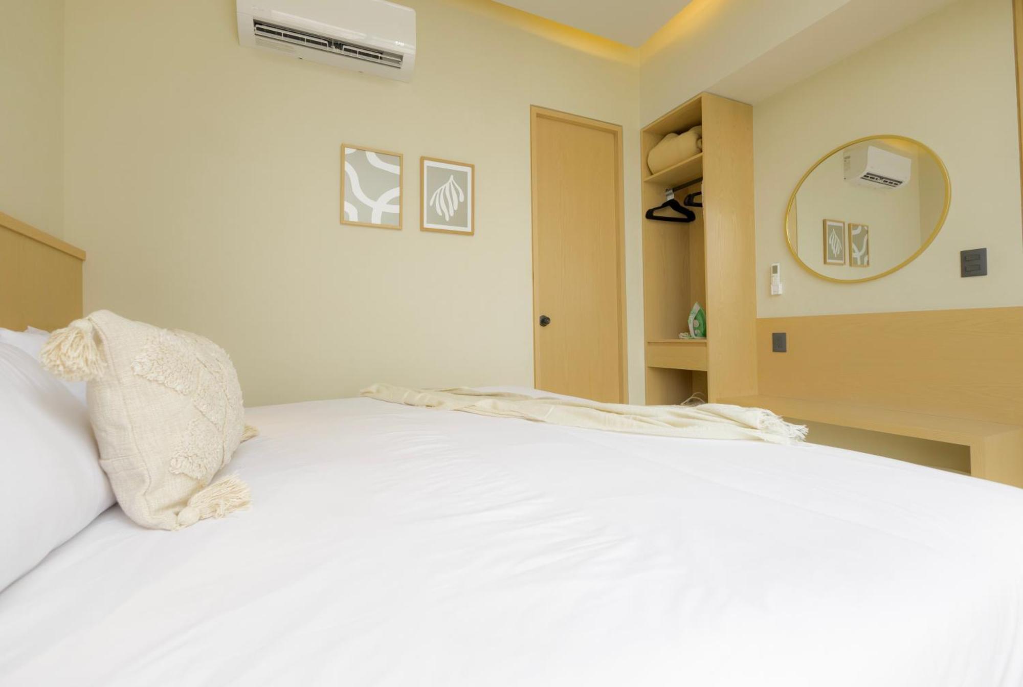 Capitalia - Luxury Apartments - Aristoteles Mexico City Luaran gambar